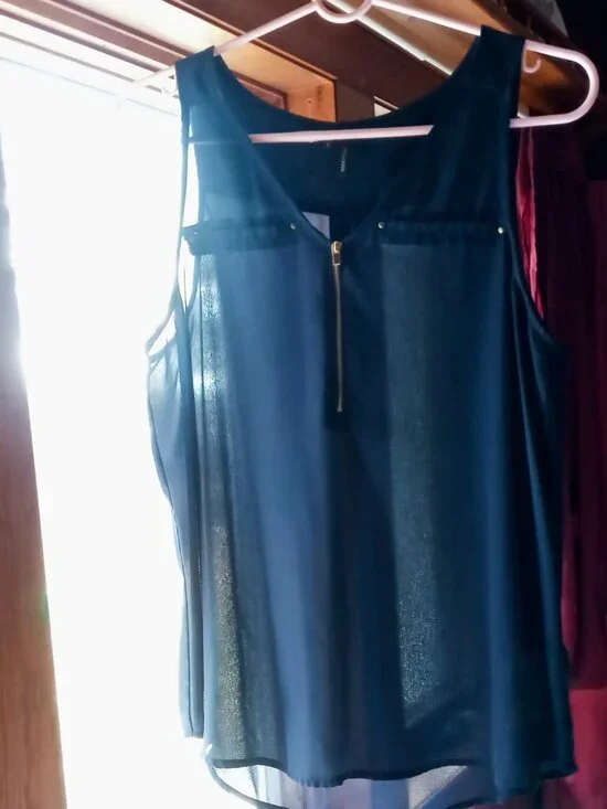 Maurices Women's Sleeveless Zip-up Blouse Semi-Sheer Classic Indigo Blue NWOT - Picture 9 of 14